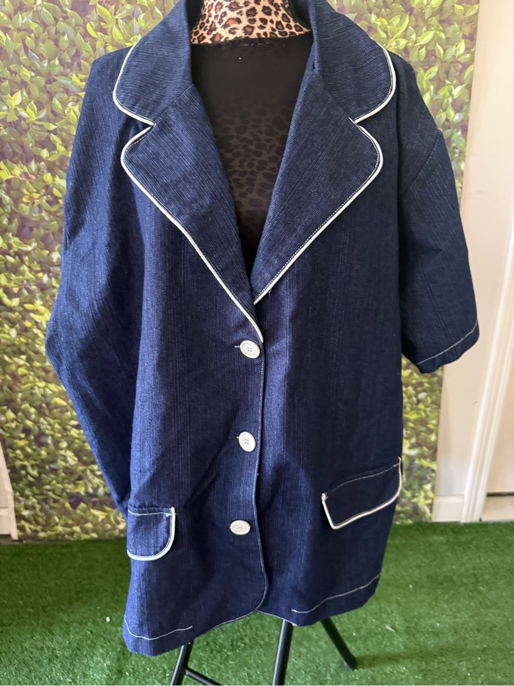 Women's Navy Blue Contrast-Trim Jacket p35